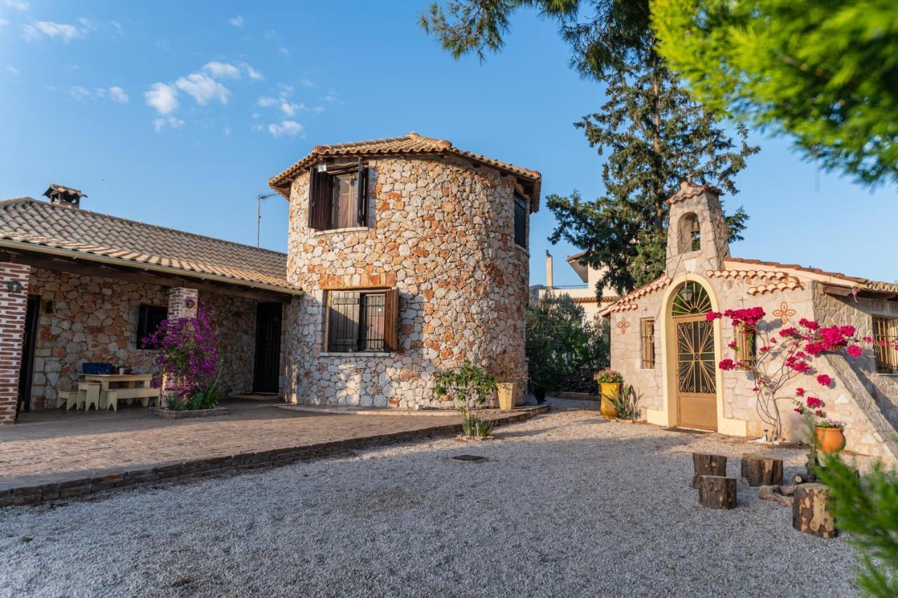 Vintage Stone House Where Calm Lives Amarianos ภายนอก รูปภาพ